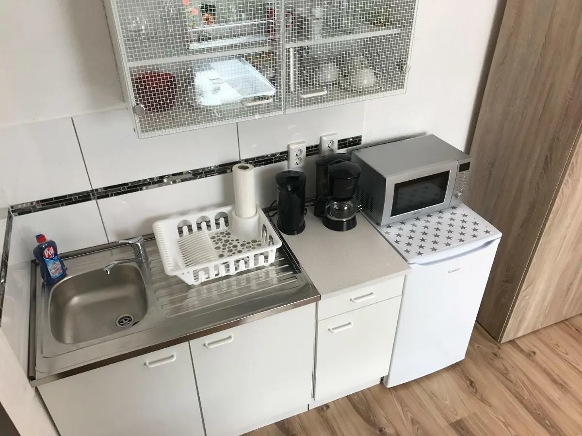 Rohan'S Apartment Cologne 0*,